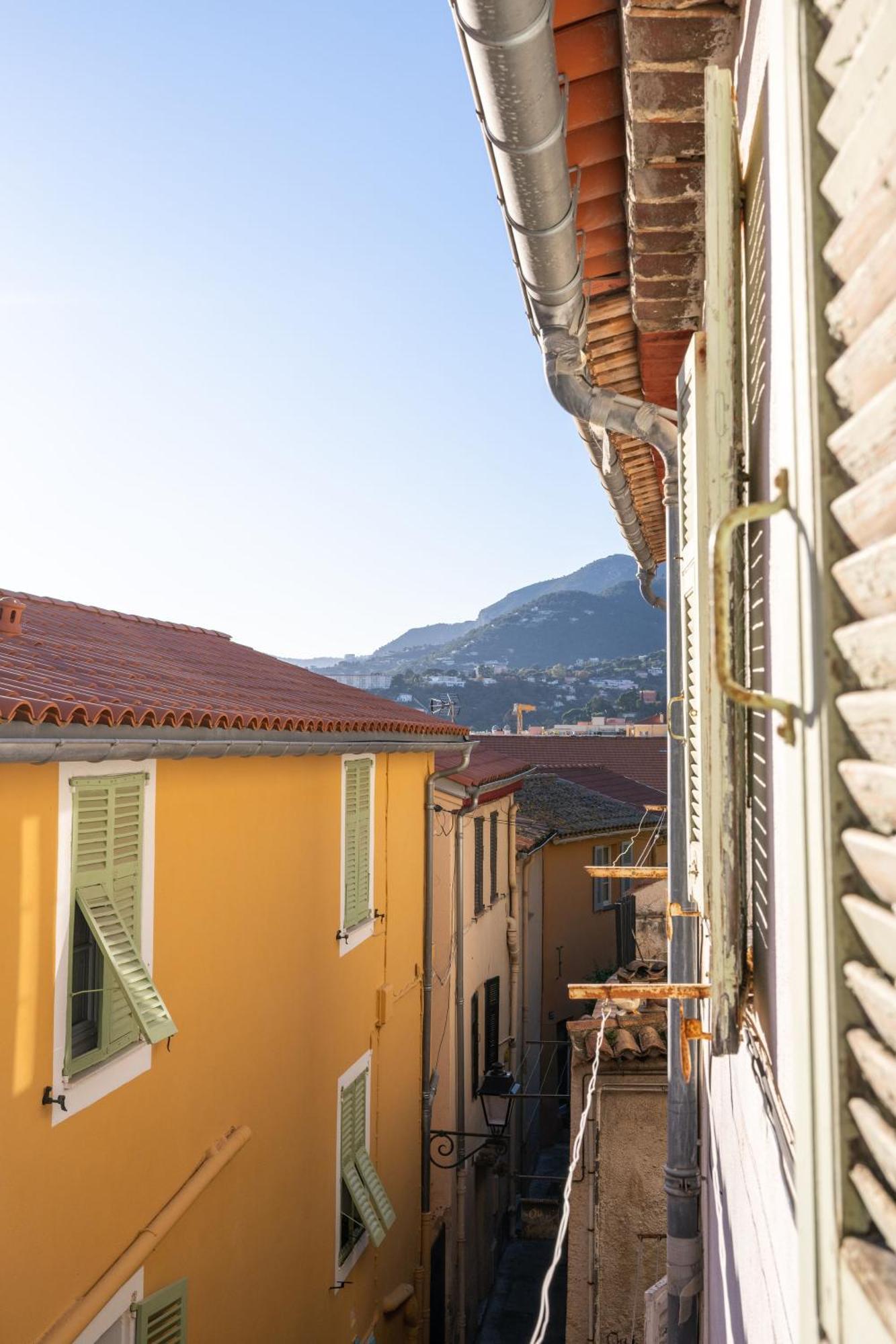 Le Palmier Dore - Calme, Renove, Famille A Menton Exterior foto
